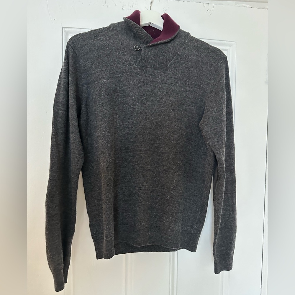 Mango Men's Charcoal and Burgundy Turtleneck Sweater